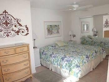 Beach Palms Of Siesta Key Village Exterior photo